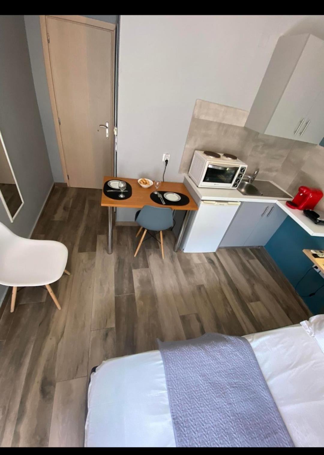 Spiros Apartment In The Center Of Preveza Dodonis 32 Exterior photo
